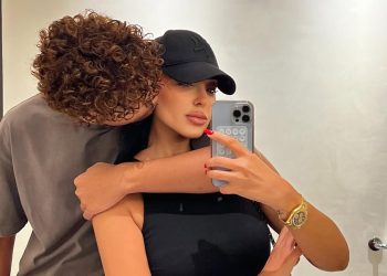 بالصورة..فاتي جمالي تحتفل بعيد ميلاد ابنها