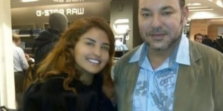 شدى حسون تفتخر بصورتها رفقة الملك محمد السادس..تفاصيل