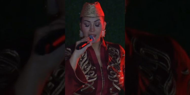 بالفيديو..دموع أسماء لمنور تلامس القلوب في ليلة كروية مؤثرة بكأس العرب