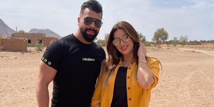 أمال صقر ممتنة لدعم جمهورها بعد رحيل حماتها والدة الفنان مسلم