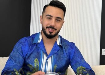 الفنان بدر سلطان يلمح إلى اقتراب جديده الفني