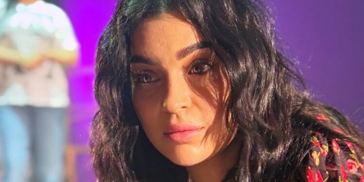 فرح الفاسي تعلن عن تجربة سينمائية جديدة تجمع بين الشغف والحلم