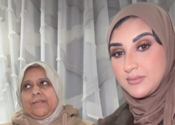 بالفيديو..مانويلا الشرقاوي تهدي والدتها أفخم الهواتف