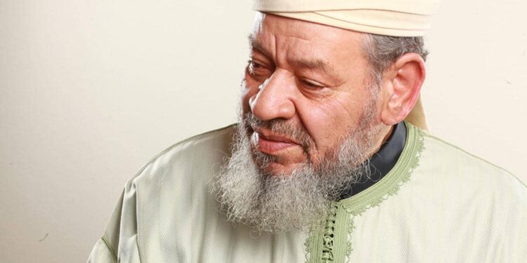 الفنان المعتزل عبد الهادي بلخياط يودعنا إلى دار البقاء
