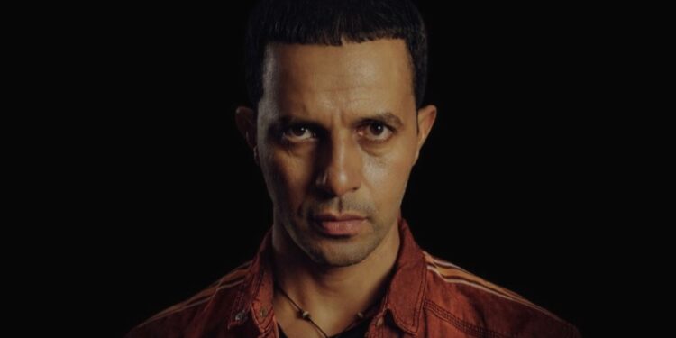 عبد الإله رشيد يروج إلى عمله الفني الرمضاني “البراني”
