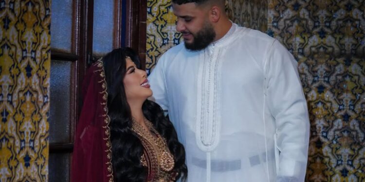 مروى أوبراهيم تحتفل بحناء سبع شهور من حملها
