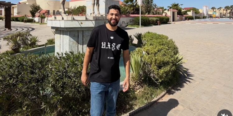المدون صابر الشاوني يحط الرحال بـبوجدور ضمن تحدي الإفطار في 30 مدينة خلال رمضان