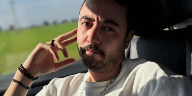 الموت يفجع الفنان سعد موفق..(صورة)