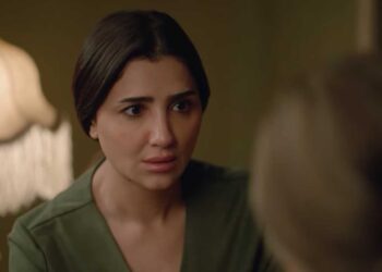 الفنانة المصرية مي عمر تفقد والدها