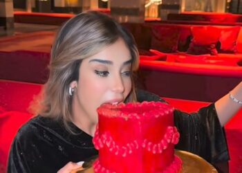 كريمة غيث تحتفل بعيد ميلادها في أجواء مميزة رفقة صديقاتها