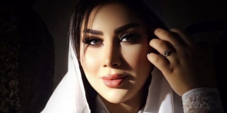 سعيدة شرف: “السعادة أن يذكرك الناس بالخير”