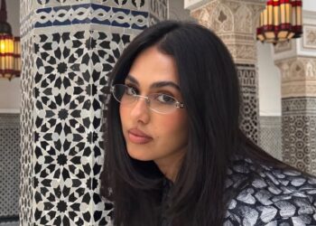 منال بنشليخة تروّج لجديدها الفني (فيديو)