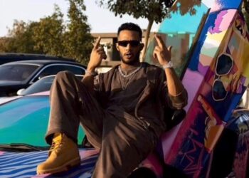 محمد رمضان يروج لجديده الفني “بين إيديك”