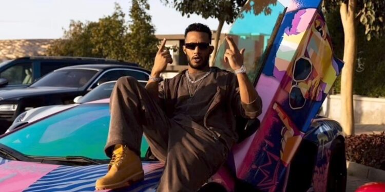 محمد رمضان يروج لجديده الفني “بين إيديك”
