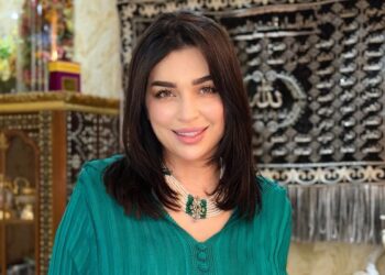 فرح الفاسي تتألق عربيا وتفوز بجائزة أفضل ممثلة عن مسلسل “رحمة”