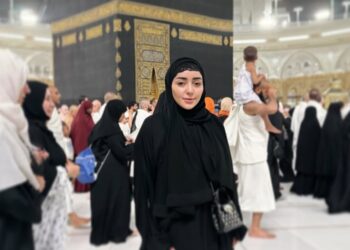 الفنانة جميلة البدوي من قلب مكة