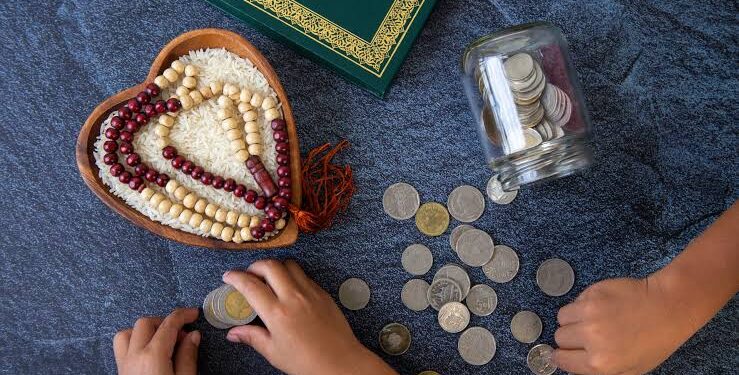 من مصروف بسيط إلى أمان مالي..كيف تدخرين المال بذكاء كربة منزل؟