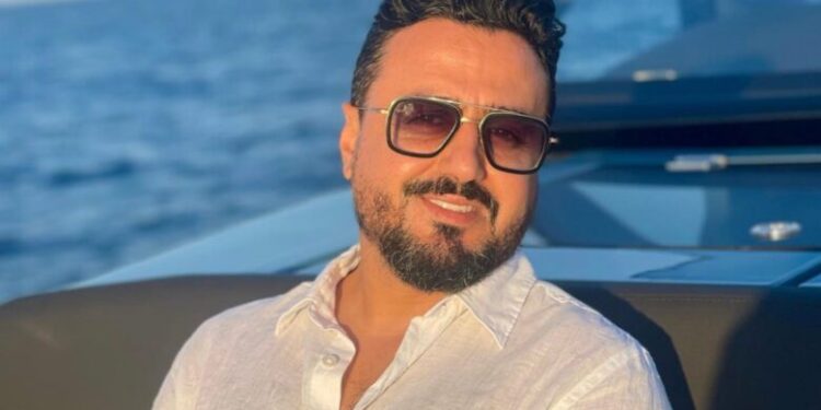 الإعلامي رشيد العلالي يخلق الجدل..