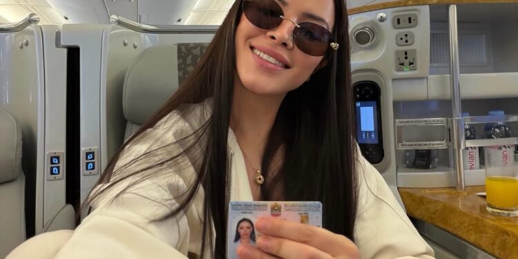عفراء السطي تعلن حصولها على الإقامة الذهبية بالإمارات.. تفاصيل