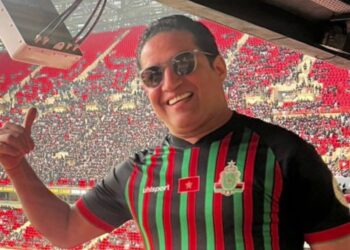 هشام الوالي يجدد دعمه لـ الجيش الملكي: “فخر الانتماء للفريق العسكري”