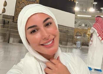 ياسمين صبري تؤدي مناسك الحج وتشارك جمهورها أجواء الرحلة الروحانية