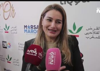 نجاة الوافي تكشف عن جديدها الفني: “فرحانا نتقاسموا معكم/ علاقتي قليلة بمواقع التواصل الإجتماعي راني شارفة”