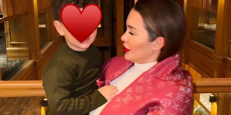 عبير براني تحتفل بعيد الأم برسالة مؤثرة عن نعمة الأمومة