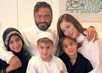 تاليا ابنة تامر حسني تعبر عن اشتياقها لوالديها برسالة مؤثرة: “أفتقدكما”