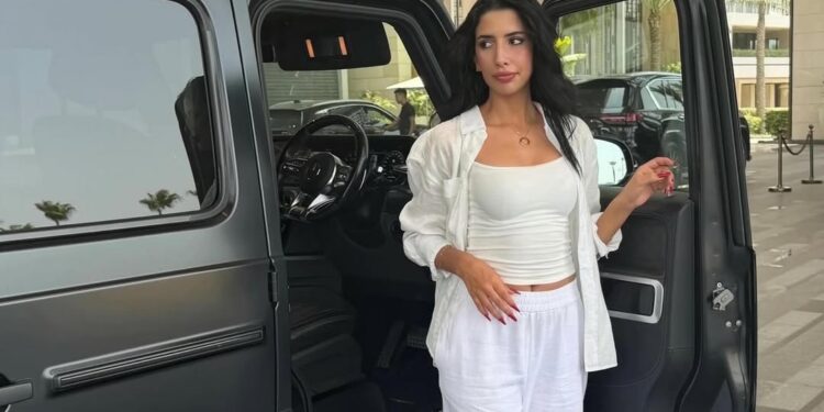 شيماء جابر تبكي: “حياتي كلها كانت مصطنعة”.. ورسالة مؤثرة تهز متابعيها