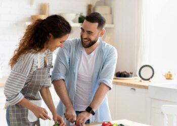 كيف أتخلص من الطاقة السلبية في علاقتي الزوجية؟