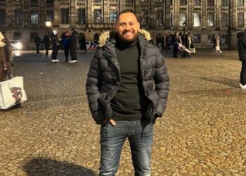 محمد الريفي يروج لجديده الغنائي «ظابطة» ويشوق جمهوره