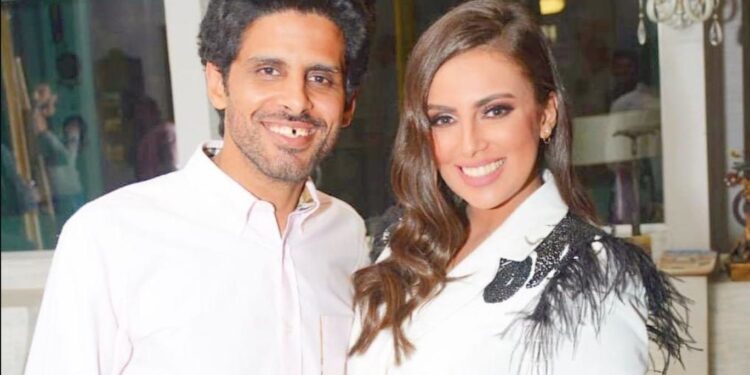 حمدي الميرغني يعلن انفصاله عن زوجته إسراء.. “قررنا إنهاء زواجنا”
