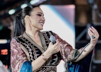 أسماء لمنور وكريمة غيث توقعان حفل اختتام مهرجان «أصوات نسائية»